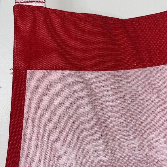 It's Beginning To Taste A Lot Like Christmas Apron Pckets Bottle Opener NWT - Picture 13 of 16